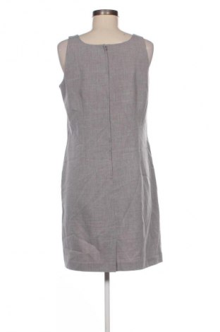 Dámské šaty s tráky Unbranded, Velikost M, Barva Šedá, Cena  49,00 Kč