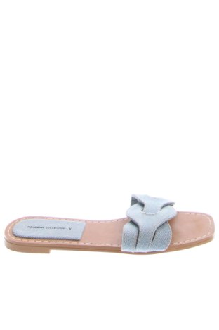 Чехли Pull&Bear, Размер 36, Цвят Син, Цена 21,98 €, #136847692