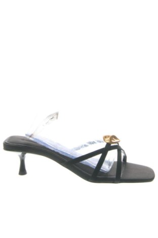 Чехли Stradivarius, Размер 39, Цвят Черен, Цена 14,82 €, #136844119