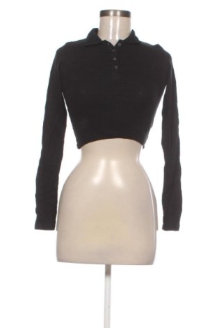 Дамска блуза Pull&Bear, Размер XS, Цвят Черен, Цена 7,66 €, #136756190