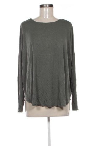 Дамска блуза NEW COLLECTION, Размер L, Цвят Зелен, Цена 9,71 €, #136765374