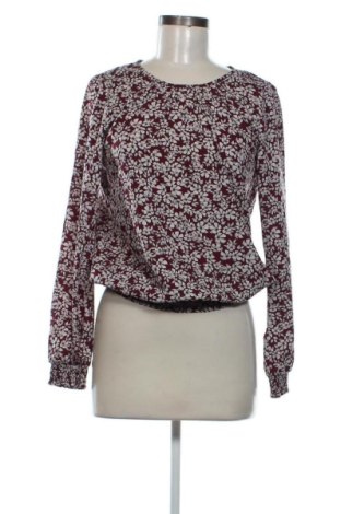 Bluză de femei Vero Moda, Mărime M, Culoare Multicolor, Preț 21,99 Lei, #136773562
