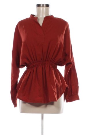 Γυναικεία μπλούζα NEW COLLECTION, Μέγεθος M, Χρώμα Κόκκινο, Τιμή 12,99 €, #136787587