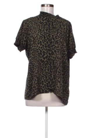 Bluză de femei Eksept, Mărime XL, Culoare Multicolor, Preț 28,99 Lei, #136790087