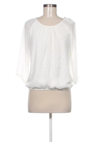 Bluză de femei Clockhouse, Mărime S, Culoare Alb, Preț 31,99 Lei, #136809336