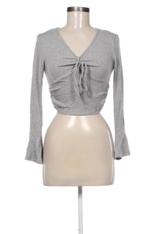 Дамска блуза SHEIN, Размер M, Цвят Сив, Цена 2,55 €, #136814267