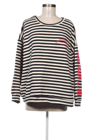 Damen Shirt NEW COLLECTION, Größe 3XL, Farbe Mehrfarbig, Preis 7,99 €, #136815649