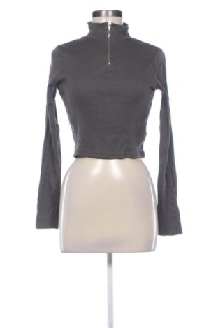 Dámská halenka Cropp, Velikost XS, Barva Šedá, Cena  142,00 Kč, #136819083