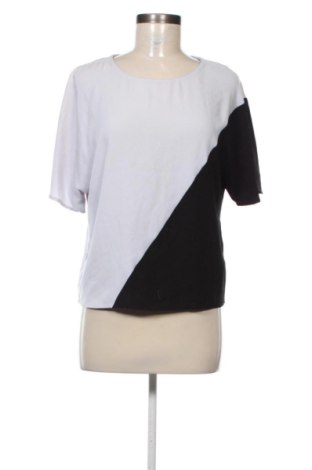 Damen Shirt Zara, Größe M, Farbe Mehrfarbig, Preis 11,32 €, #136825990