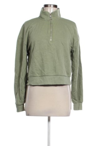 Bluză de femei Stradivarius, Mărime M, Culoare Verde, Preț 22,99 Lei, #136831610