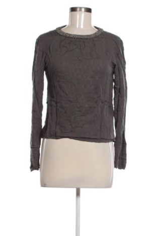 Дамска блуза Vero Moda, Размер XS, Цвят Сив, Цена 5,76 €, #136874589