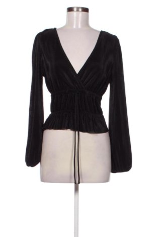 Bluză de femei Pull&Bear, Mărime M, Culoare Negru, Preț 25,99 Lei, #136875146