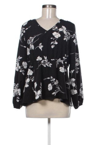 Damen Shirt SHEIN, Größe XL, Farbe Mehrfarbig, Preis 10,99 €, #136883072