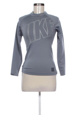 Női blúz Nike, Méret L, Szín Szürke, Ár 11 783 Ft, #136793724