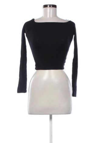 Дамска блуза Bershka, Размер S, Цвят Черен, Цена 5,11 €, #136771453