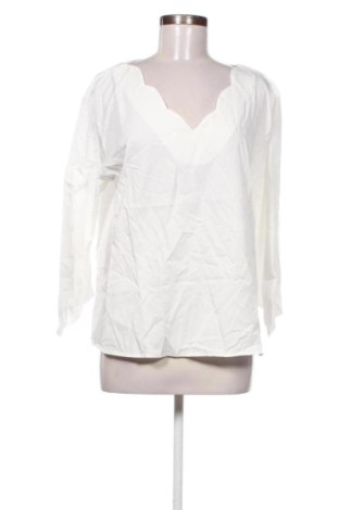 Дамска блуза Unbranded, Размер XL, Цвят Бял, Цена 10,73 €, #136817299