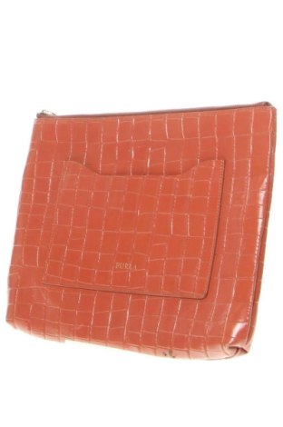 Geantă de femei Furla, Culoare Maro, Preț 641,23 Lei, #136830689