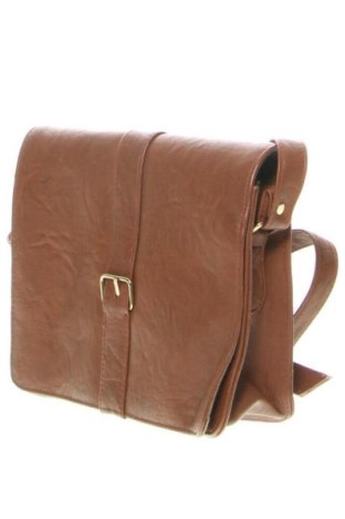 Дамска чанта Unbranded, Цвят Кафяв, Цена 15,84 €, #136788056