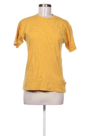 Γυναικείο t-shirt PUMA, Μέγεθος XS, Χρώμα Κίτρινο, Τιμή 16,99 €, #136765805