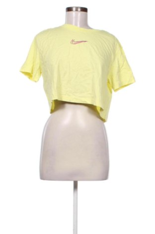 Tricou de femei Nike, Mărime M, Culoare Galben, Preț 93,99 Lei, #136765884