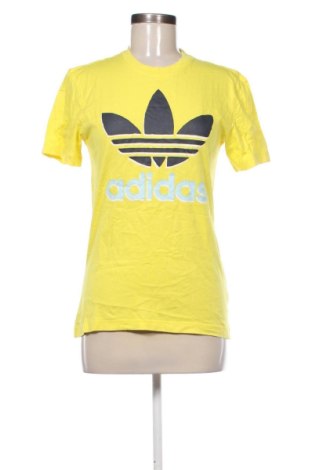 Damski T-shirt Adidas, Rozmiar S, Kolor Żółty, Cena 73,99 zł, #136784746