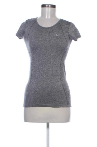 Damen T-Shirt Nike, Größe XS, Farbe Grau, Preis € 16,00, #136786701