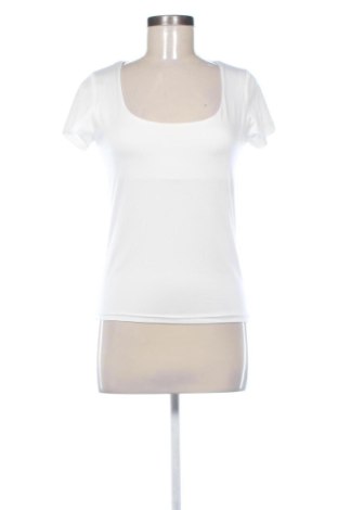 Tricou de femei Unbranded, Mărime M, Culoare Alb, Preț 62,56 Lei, #136801710