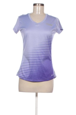 Γυναικείο t-shirt Nike, Μέγεθος M, Χρώμα Βιολετί, Τιμή 17,99 €, #136813988