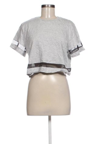 Γυναικείο t-shirt Terranova, Μέγεθος L, Χρώμα Γκρί, Τιμή 8,99 €, #136828469