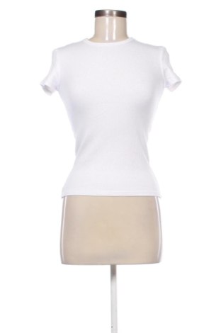 Tricou de femei Zara, Mărime XS, Culoare Alb, Preț 36,49 Lei, #136850667