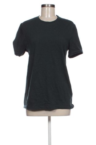 Дамска тениска Bershka, Размер M, Цвят Зелен, Цена 9,20 €, #136852424