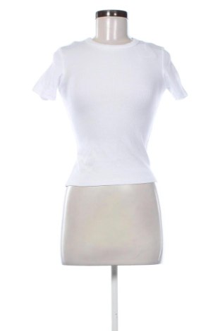 Tricou de femei Fb Sister, Mărime XS, Culoare Alb, Preț 45,99 Lei, #136755889