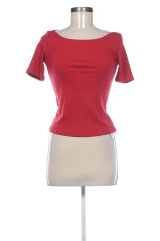 Γυναικείο t-shirt DAZY, Μέγεθος M, Χρώμα Κόκκινο, Τιμή 8,99 €, #136843010