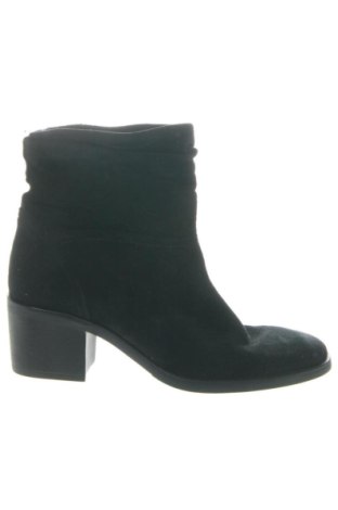 Botine de damă Alesya, Mărime 37, Culoare Negru, Preț 608,56 Lei, #136855202