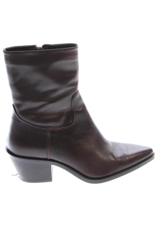 Дамски боти Zara, Размер 38, Цвят Червен, Цена 27,60 €, #136692911