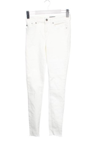 Damen Jeans Pieces, Größe S, Farbe Weiß, Preis 9,99 €, #136710117