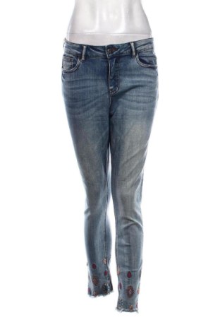 Blugi de femei Desigual, Mărime M, Culoare Albastru, Preț 220,99 Lei, #136732626