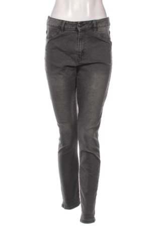 Damskie jeansy Saint Tropez, Rozmiar L, Kolor Szary, Cena 40,99 zł, #136735405