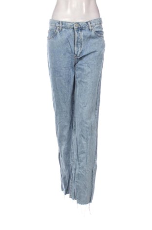 Дамски дънки Mango, Размер L, Цвят Син, Цена 17,89 €, #136735565