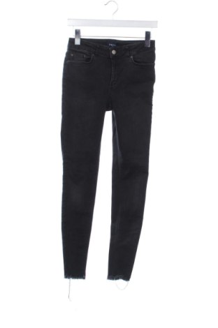 Damskie jeansy Pieces, Rozmiar S, Kolor Czarny, Cena 36,99 zł, #136744588