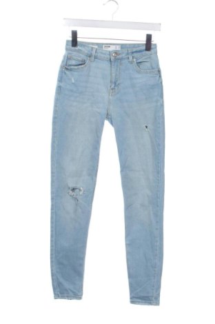Дамски дънки Bershka, Размер XS, Цвят Син, Цена 7,66 €, #136750509