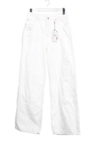 Damskie jeansy Zara, Rozmiar S, Kolor Biały, Cena 153,99 zł, #136776422