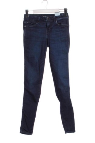 Damskie jeansy Guess, Rozmiar S, Kolor Niebieski, Cena 120,99 zł, #136778717