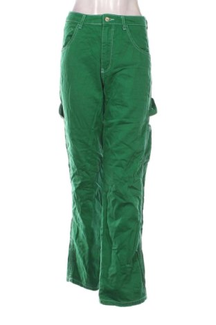 Damskie jeansy Bershka, Rozmiar S, Kolor Zielony, Cena 42,99 zł, #136782455