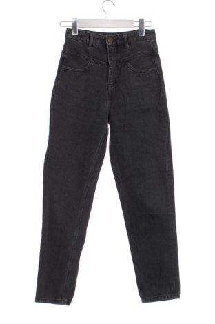 Damskie jeansy Stradivarius, Rozmiar XS, Kolor Szary, Cena 48,99 zł, #136782558
