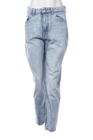 Damskie jeansy Bershka, Rozmiar S, Kolor Niebieski, Cena 107,99 zł, #136783421