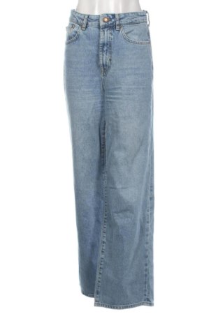 Damskie jeansy ONLY, Rozmiar S, Kolor Niebieski, Cena 85,74 zł, #136785990
