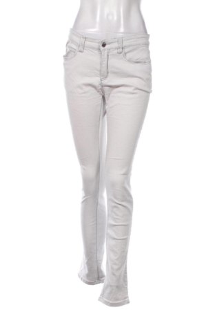 Дамски дънки Wonder Jeans, Размер L, Цвят Екрю, Цена 13,80 €, #136790289