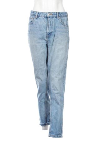 Damskie jeansy Bershka, Rozmiar M, Kolor Niebieski, Cena 107,17 zł, #136790471