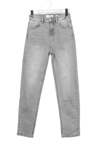 Dámské džíny  Pull&Bear, Velikost XS, Barva Šedá, Cena  277,00 Kč, #136795176